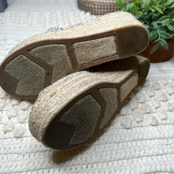 MARC FISHER Women’s Adalyn 2 Boho Printed Wedge Platform Sandal Cream Blue 11 - Picture 7 of 15